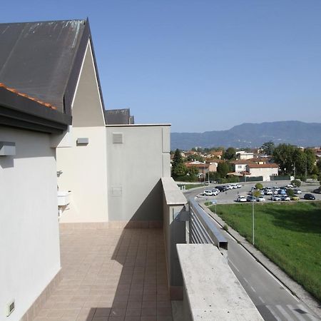 Attico Arrighi Lägenhet Lucca Exteriör bild